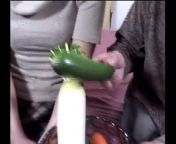 Порно японки с овощами